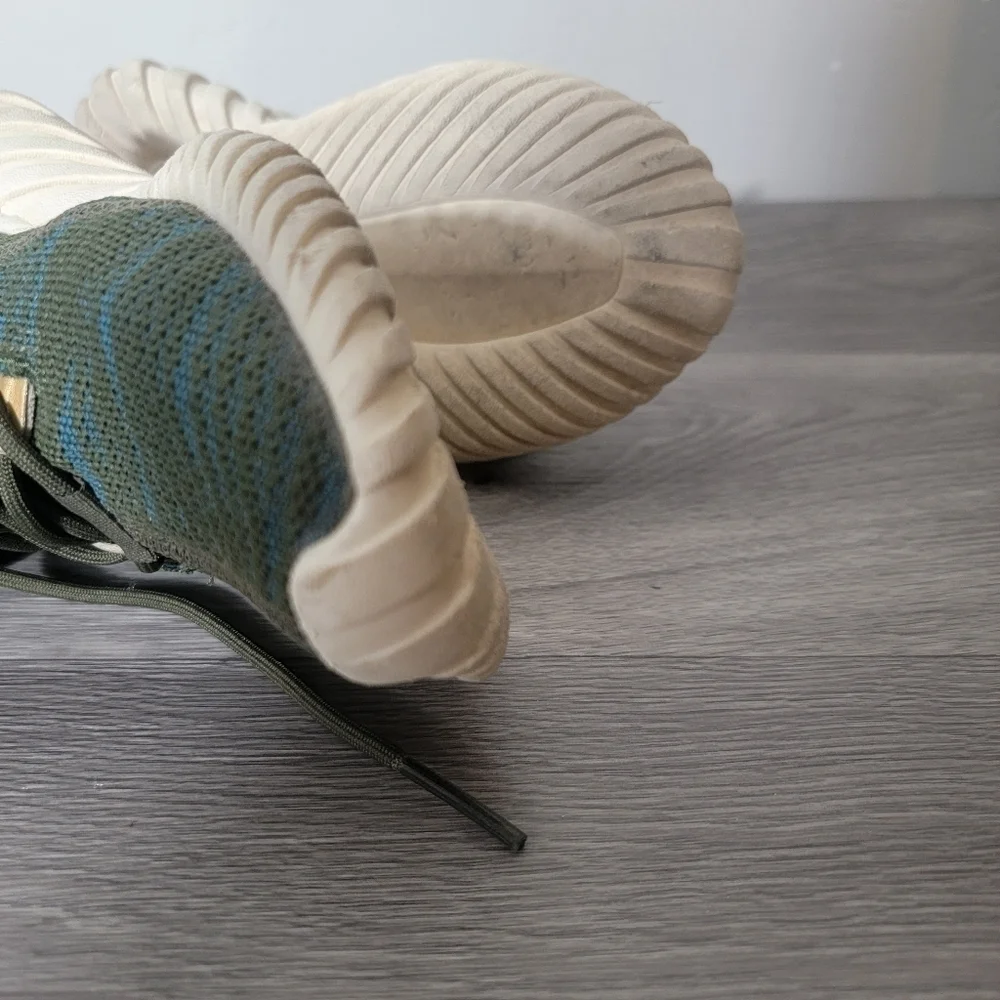 Adidas Olive Green Tubular Sneakers Shoes Size 5.5 Running Mesh Workout‎ Chunky